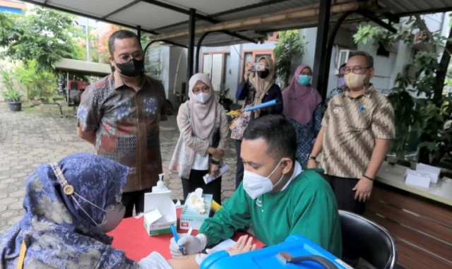 Percepatan Eliminasi TBC, Dinkes Kota Tangerang Lakukan Kick Off Skrining Mobile