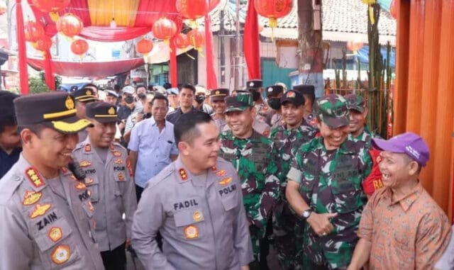 Kunjungi Vihara Boen Tek Bio, Kapolda Sebut Masyarakat Kota Tangerang Guyub dan Rukun