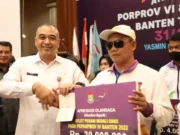 Bupati Tangerang Berikan Bonus ke Atlet Dan Pelatih Porprov, Foto Pelitabanten.com