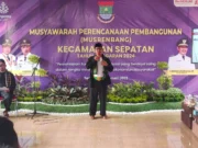 Camat Sepatan Mohamad Supriyatna Sedang Memberikan Sebutan, Foto Pelitabanten.com.(dok)