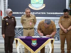 Pemkot Tangsel Terima Hibah TPU dari Pemkab Tangerang Pemkot Tangsel Terima Hibah TPU dari Pemkab Tangerang