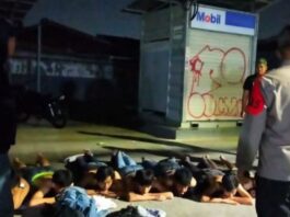 Polisi Gagalkan Tawuran di Cipondoh, 7 Remaja dan 2 Celurit Diamankan