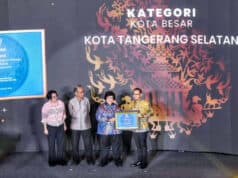 Pemkot Tangsel Raih Sertifikat Adipura 2022 Pemkot Tangsel Raih Sertifikat Adipura 2022