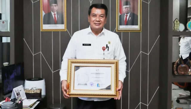Berbasis Elektronik Kabupaten Tangerang Raih Penghargaan