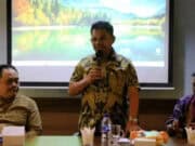 Sachrudin ke Pelaku Usaha: Pahami dan Taati Aturan di Kota Tangerang