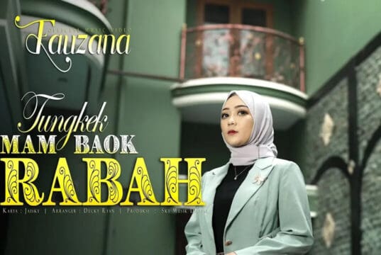 Lirik Lagu Tungkek Mambaok Rabah - Fauzana