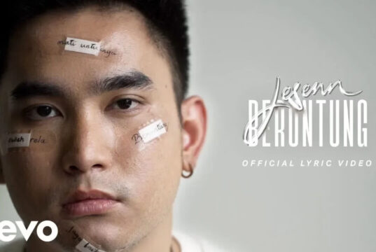 Lirik Lagu Beruntung - Jesenn