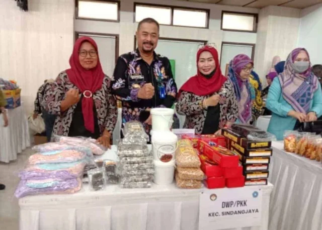 Jos! Camat Sindang Jaya Hadiri Bazar Ramadhan di GSG Puspemkab Tangerang