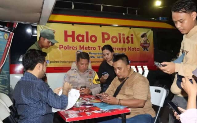 Mantep Jasa! Polres Metro Tangerang Kota Luncurkan Progam 'Halo Polisi' Malam Hari di Kuliner Pasar Lama