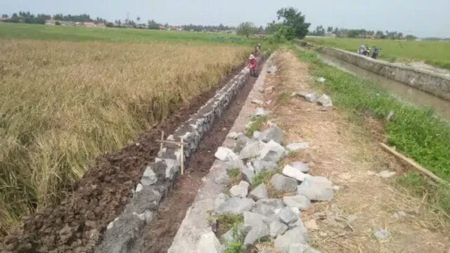 Proyek P3-TGAI di Mauk Tangerang Diduga dikerjakan Asal-asalan