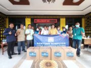 Kecamatan Kosambi Terima Bantuan Delapan Komputer dari CSR Indomaret