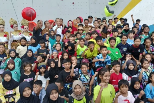 151 Atlet Panjat Tebing dari 11 Provinsi di Indonesia Ikuti Kejurnas di Kota Tangerang