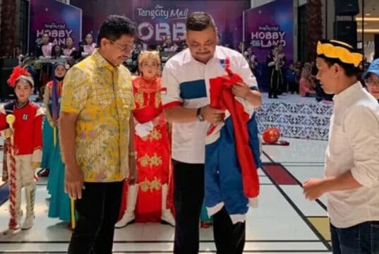 Sanusi Komitmen Kembangkan Marching Band di Tangerang Raya Sanusi Komitmen Kembangkan Marching Band di Tangerang Raya