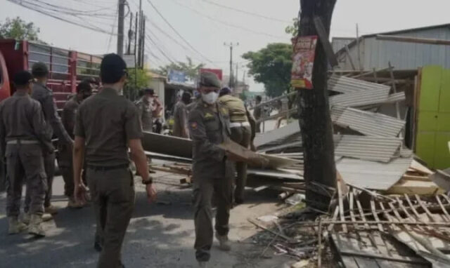 Gawat! Penertiban Bangli di Sepatan Timur Dinilai Tebang Pilih, Pemilik Lapak Protes