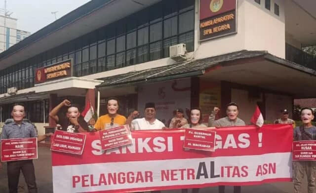 Netralitas Pj Gubernur Banten Terus Disoal, Kelompok Masyarakat Gelar Aksi Teatrikal