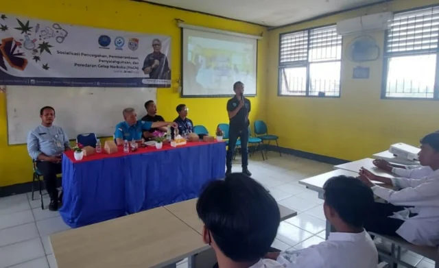 Ganden IBM Pinang, BNN Kota Tangerang Menyosialisasi P4GN Sasar Siswa Sekolah