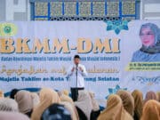 Hadiri Pengajian Gabungan Majelis Taklim se-Tangsel, Benyamin: Perkaya Ilmu Agama dan Tingkatkan Ketaqwaan