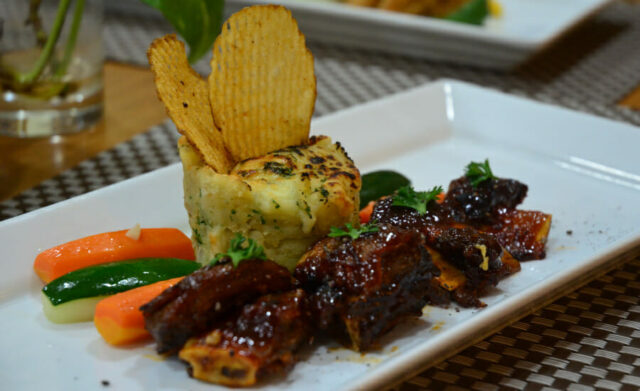 Golden Tulip Essential Tangerang Kenalkan Chef Eko,  Mantan Juru Masak Istana?