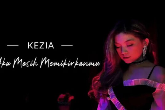 Lirik Lagu Aku Masih Memikirkanmu - Kezia