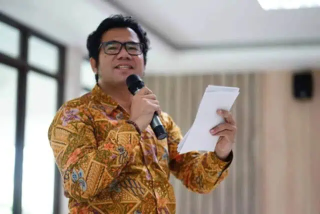 Guru Besar Fisip Untirta Prof. Suwaib Amiruddin