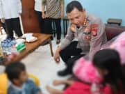 Dua Balita di Rumah Singgah Dinsos Kota Tangerang Dipertemukan dengan Neneknya