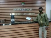 Barnas Anggota LSM Geram banten Indonesia, Layangkan Surat ke kantor insfektorat kabupaten Tangerang. Foto. (Istimewa).