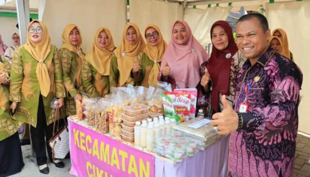 DPPKB) memperingati Hari Keluarga Nasional (Harganas) ke-30 tahun 2023 di kantor Kecamatan Sukadiri, Kabupaten Tangerang. Foto. (Istimewa)