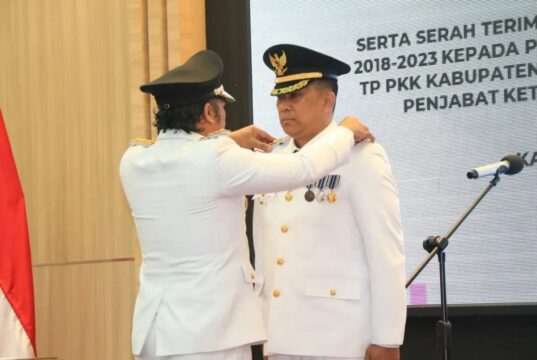 Ahmed Zaki Iskandar di Gantikan Sementara Oleh Penjabat Sementara, Andi Ony Prihartono Masa bakti Bupati dan Wakil Bupati Tangerang Ahmed Zaki Iskandar dan Mad Romli berakhir hari ini, Foto. (Istimewa)