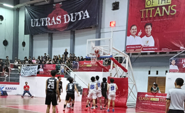 Tim Basket SMAN 2 Kota Tangerang Juara Ganjar Challenge, Clash Of The Titans 2023
