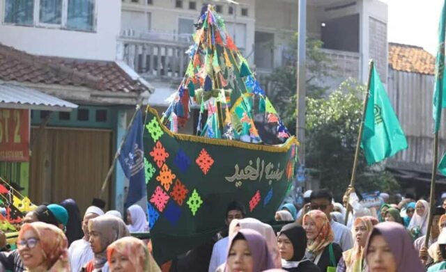 Tradisi Maulid Sejak 1939, Perahu Muludan Diarak di Kota Tangerang