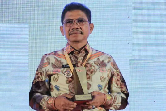 Pemkot Tangerang Raih Penghargaan Tata Kelola Pengadaan Barang/Jasa Terbaik Pemkot Tangerang Raih Penghargaan Tata Kelola Pengadaan Barang/Jasa Terbaik