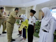 Peringatan Hari Guru Nasional, Dindik Kota Tangerang Santuni 1000 Anak Yatim