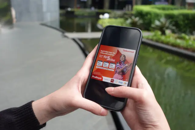 Telkomsel Berkolaborasi dengan Bank BJB dan Bank DKI Telkomsel Berkolaborasi dengan Bank BJB dan Bank DKI