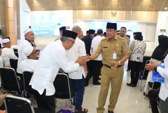 Sekda Minta Ketua Regu dan Rombongan Haji Layani Jamaah Sepenuh hati