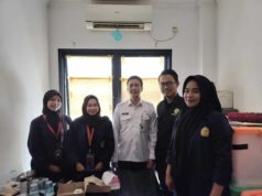 KPU Provinsi Banten Apresiasi Kelompok Magang STISIP Banten Raya Kepala Sub Bagian SDM KPU Provinsi Banten, apresiasi kelompok Magang STISIP Banten Raya, pada Senin (12/08/2024).