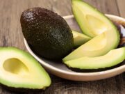 8 Manfaat Buah Alpukat untuk Kesehatan yang Perlu Anda Ketahui