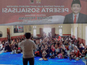 Bonnie Triyana Anggota DPR RI Komisi X, Fraksi PDI Perjuangan saat menyampaikan 4 Pilar Kebangsaan di Rangkasbitung, pada Rabu (05/03/2025).