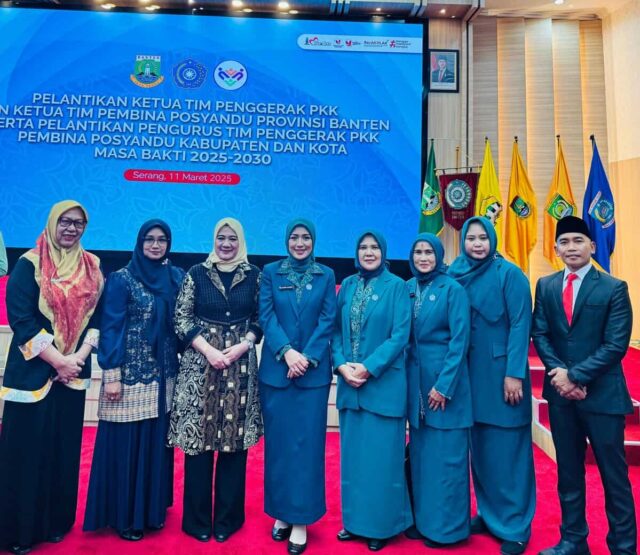 Ketua TP PKK Kabupaten Lebak, Ny. Belia Hasbi Jayabaya resmi dilantik masa bhakti 2025-2030 pada Selasa (11/03/2025).