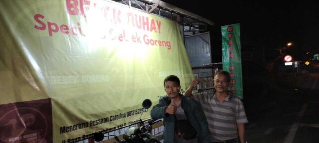 Menu Bebek Ruhay Spesialis Bebek Goreng H Ayip, pada Rabu (05/03/2025).