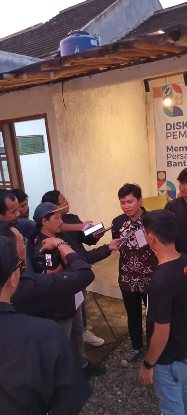 Yugni, Direktur Riset dan Publikasi Ilmiah SAF, pada Kamis (17/04/2025).