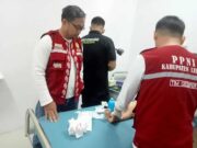 Jajang Helmi, Ka TU PKM Citorek yang juga Pengurus PPNI Komisariat V Kabupaten Lebak sinergi bersama RSUD Cilograng adakan sunatan massal gratis, pada Jum'at (25/04/2025).