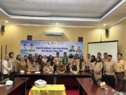 Foto Bersama Peserta dan Narasumber