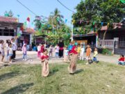 Warga Kembang Harum 2 Rayakan Kemerdekaan RI ke 80 dengan Berbagai Perlombaan