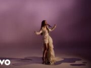 Lirik Lagu Terserah Raisa dan Maknanya