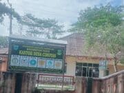 Desa Cimoyan, Kecamatan Patia, Kabupaten Pandeglang adanya dugaan kecurangan rekrutmen perangkat desa, pada Senin (16/02/2026).