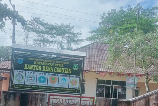 Panitia Rekrutmen Perangkat Desa Cimoyan Lakukan Kecurangan, Dugaan Ticketing Desa Cimoyan, Kecamatan Patia, Kabupaten Pandeglang adanya dugaan kecurangan rekrutmen perangkat desa, pada Senin (16/02/2026).