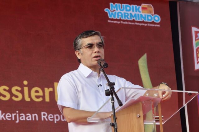 Mudik Bersama Warmindo 2026, Menaker Yassierli: Bukti Nyata Perusahaan Peduli Mitra