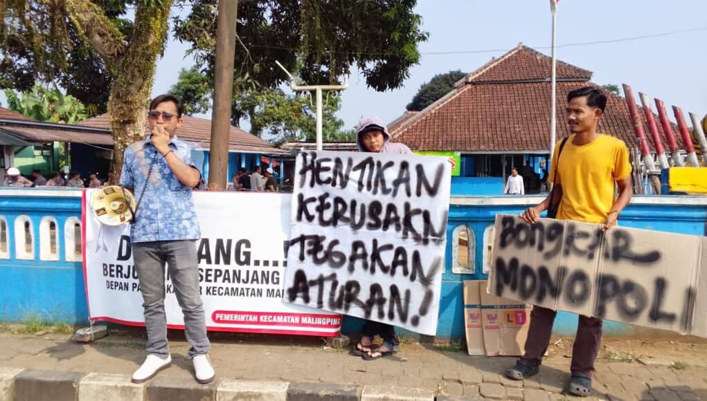 Koalisi Masyarakat Peduli Lingkungan Gelar Aksi Unjuk Rasa, pada Jum'at (19/06/2026).
